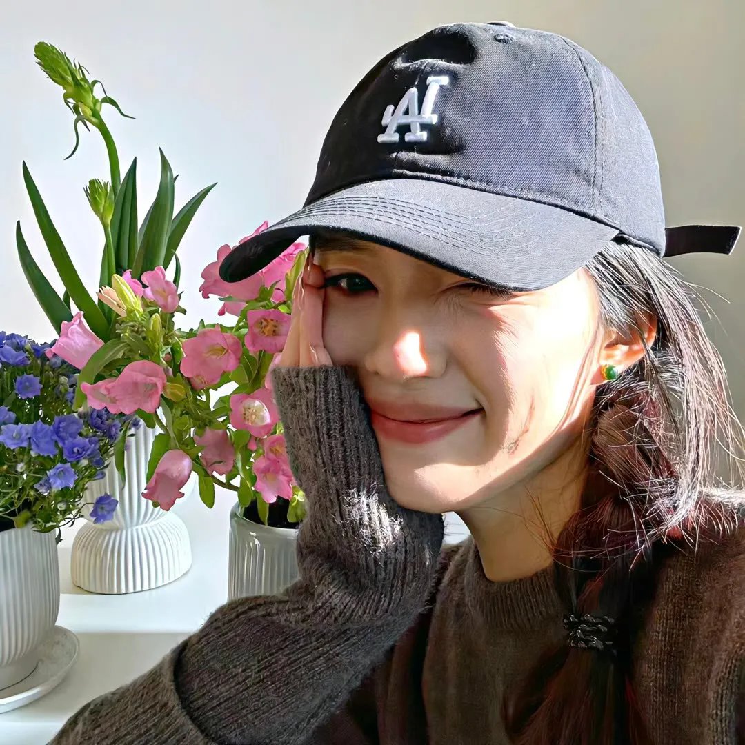 一双绣花鞋